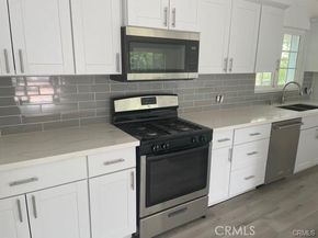 12472 Woodlawn Avenue, Tustin CA 92780