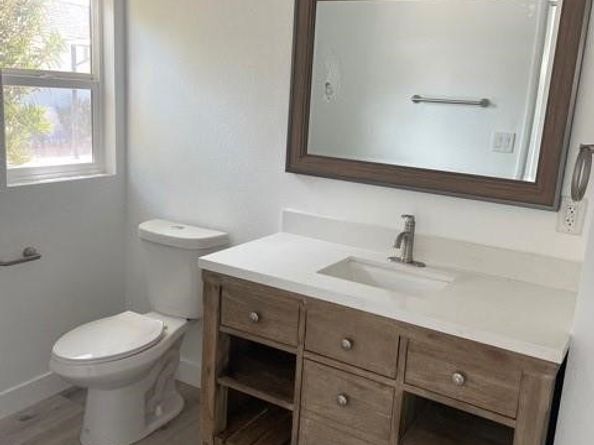 12472 Woodlawn Avenue, Tustin CA 92780