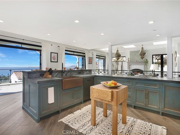 825 Coast View, Laguna Beach CA 92651