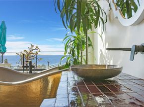 825 Coast View, Laguna Beach CA 92651