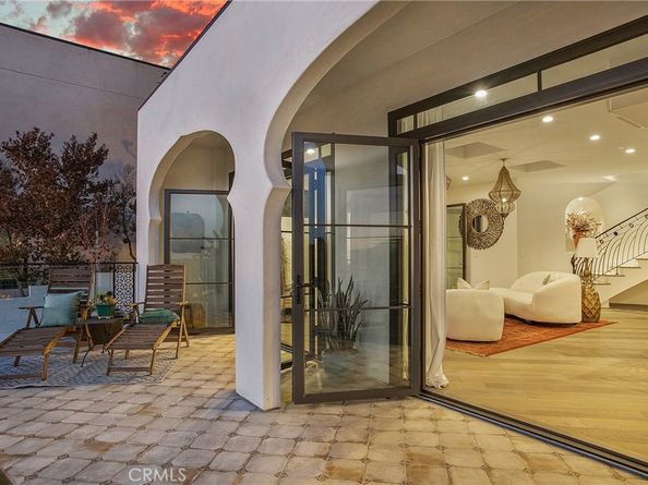 825 Coast View, Laguna Beach CA 92651