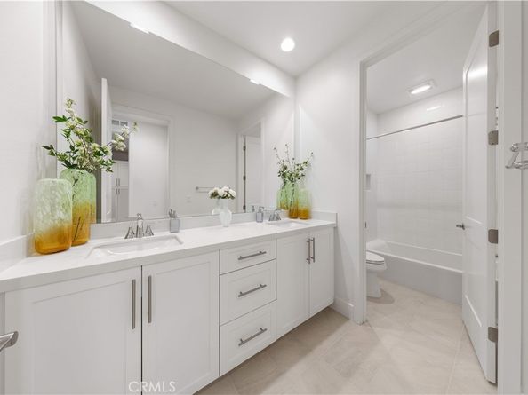 168 Somera, Irvine CA 92602