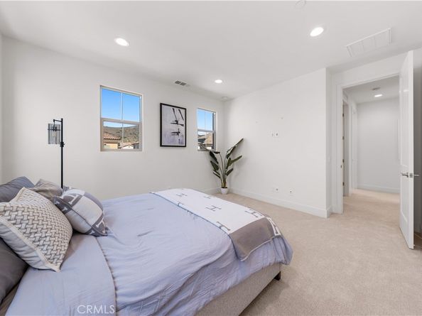 168 Somera, Irvine CA 92602