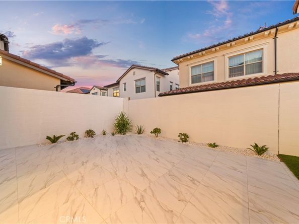 168 Somera, Irvine CA 92602