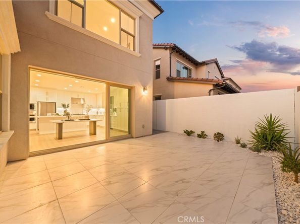 168 Somera, Irvine CA 92602