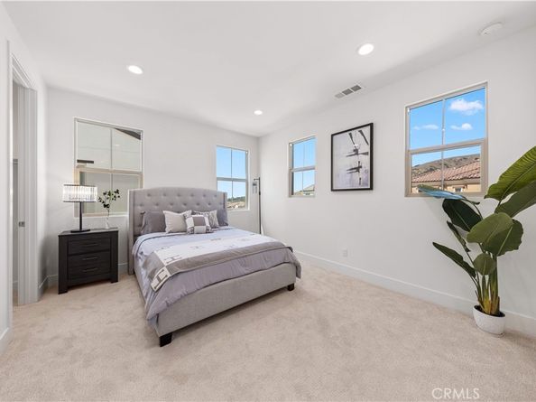 168 Somera, Irvine CA 92602