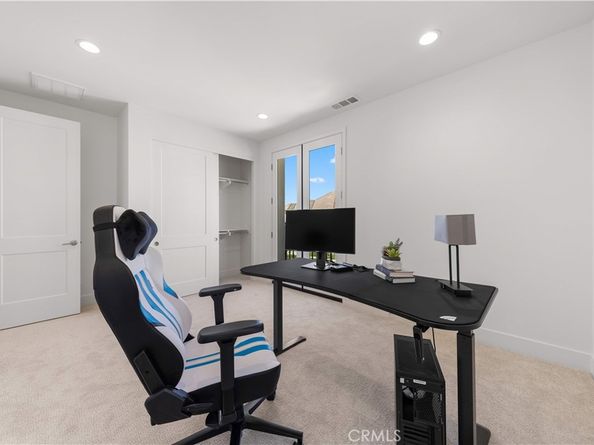 168 Somera, Irvine CA 92602