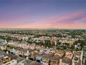 620 22nd, Huntington Beach CA 92648