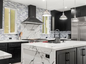 620 22nd, Huntington Beach CA 92648