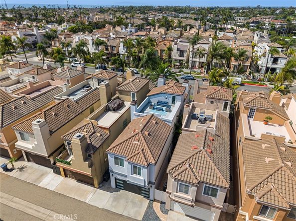 620 22nd, Huntington Beach CA 92648