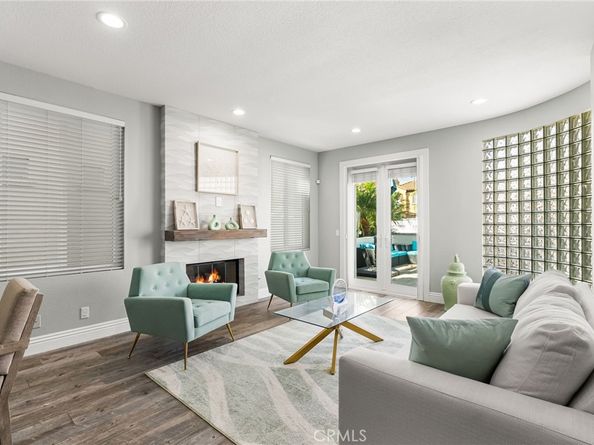 620 22nd, Huntington Beach CA 92648