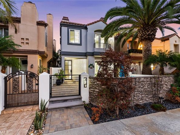 620 22nd, Huntington Beach CA 92648