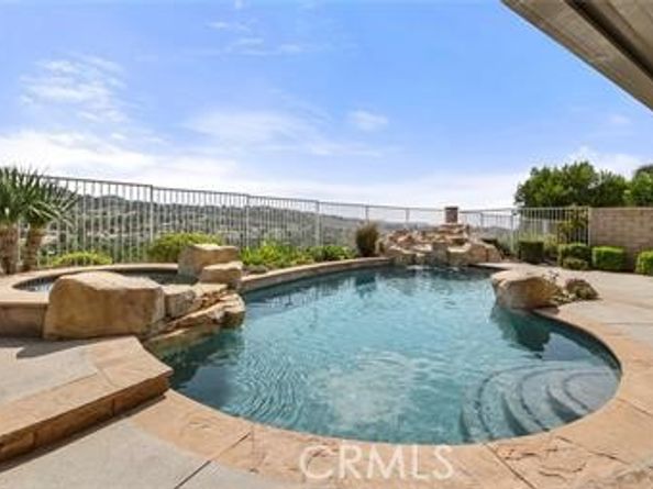 8596 E Canyon Vista Drive, Anaheim Hills CA 92808