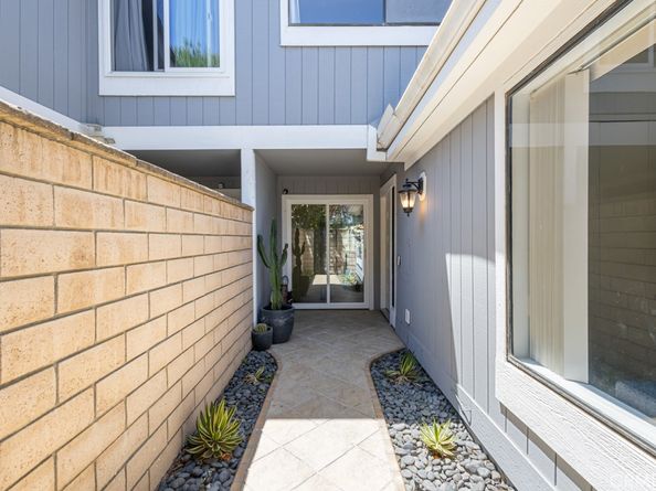 3682 Montego Drive, Huntington Beach CA 92649