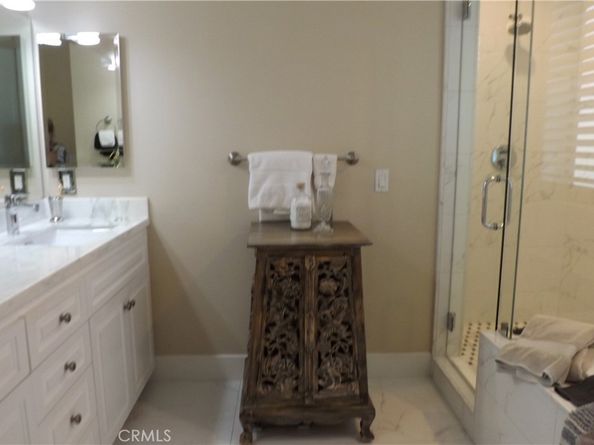 720 1/2 Poinsettia Ave, Corona Del Mar CA 92625
