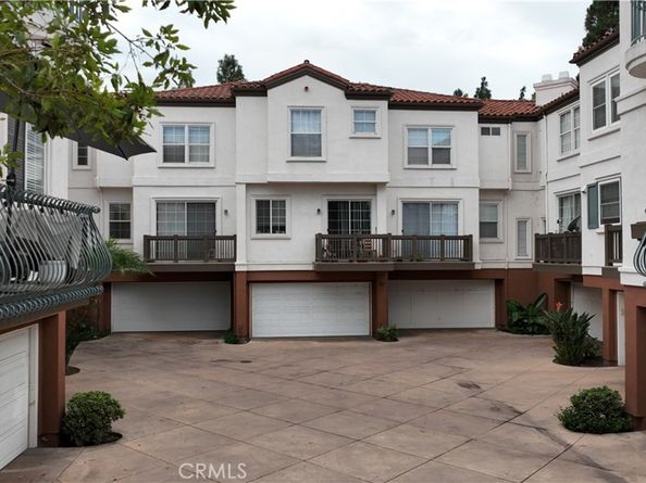 2832 Ballesteros Lane, Tustin CA 92782