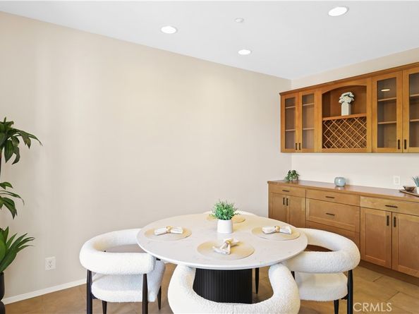 23 Crosspointe, Irvine CA 92618