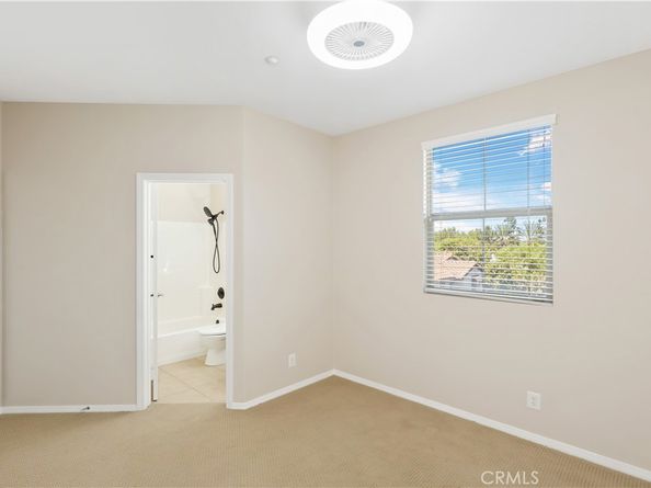 23 Crosspointe, Irvine CA 92618