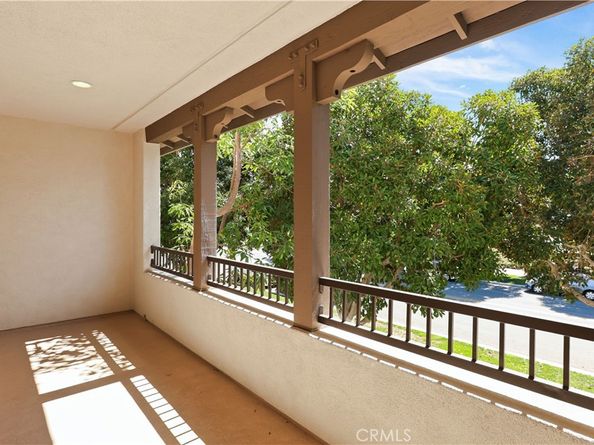 23 Crosspointe, Irvine CA 92618