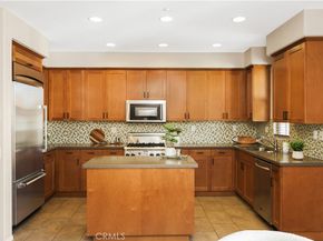 23 Crosspointe, Irvine CA 92618