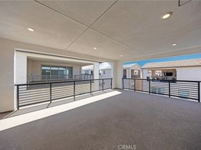 104 Sculpture, Irvine CA 92618