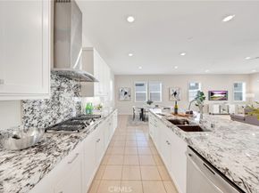 104 Sculpture, Irvine CA 92618