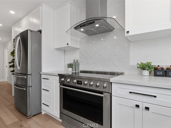 3871 Hendrix Street, Irvine CA 92614