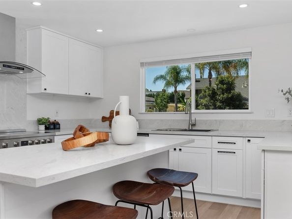 3871 Hendrix Street, Irvine CA 92614