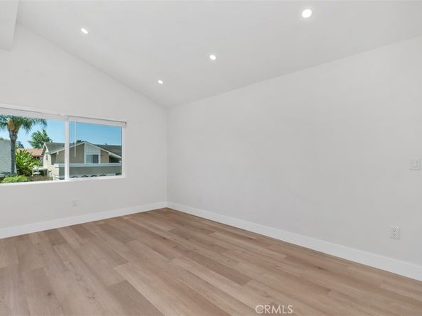 3871 Hendrix Street, Irvine CA 92614