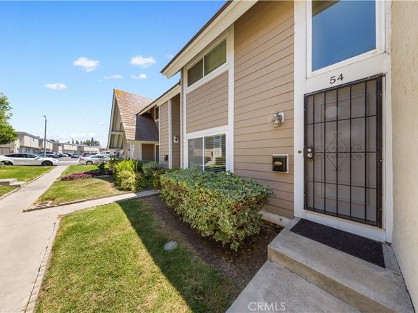 54 Kazan Street 27, Irvine CA 92604