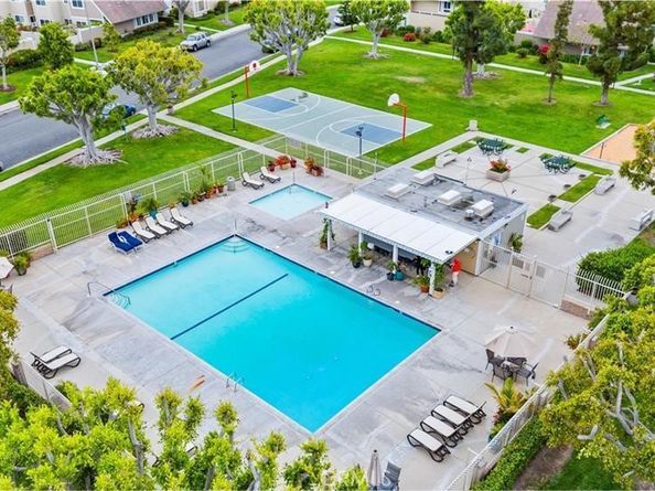 54 Kazan Street 27, Irvine CA 92604