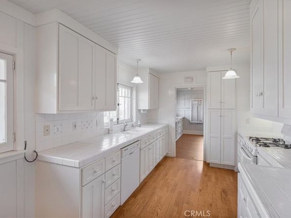 625 High Dr, Laguna Beach CA 92651
