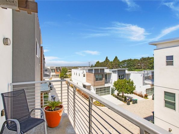 1269 Westreef, Costa Mesa CA 92627