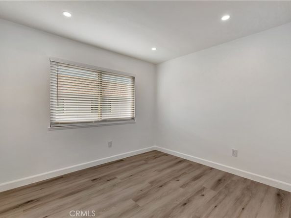 6672 Sun Drive B, Huntington Beach CA 92647