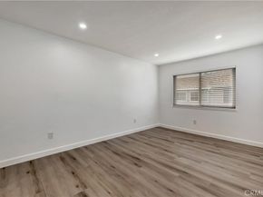 6672 Sun Drive B, Huntington Beach CA 92647