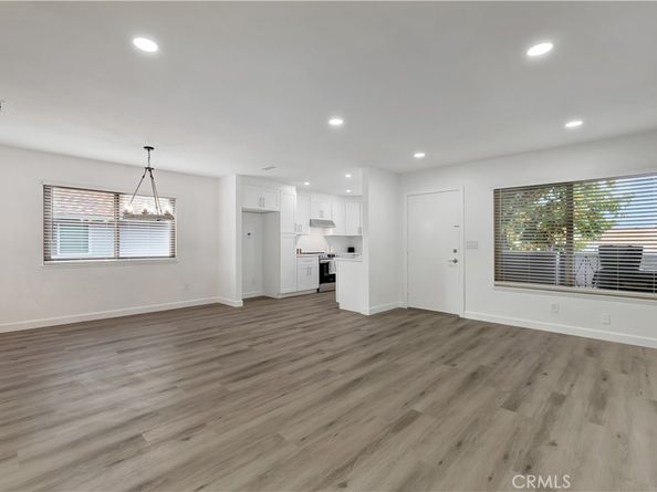 6672 Sun Drive B, Huntington Beach CA 92647