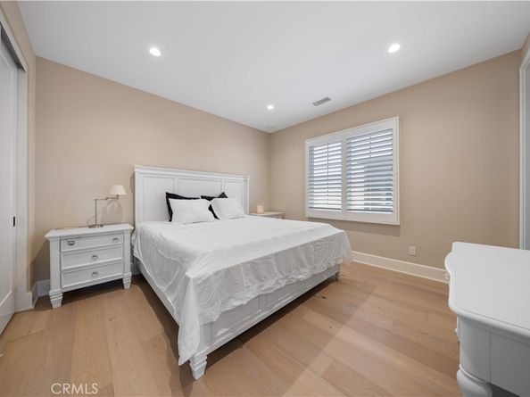 163 Summerland, Irvine CA 92602