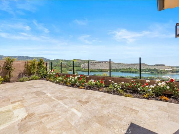 163 Summerland, Irvine CA 92602