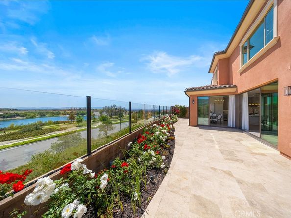 163 Summerland, Irvine CA 92602