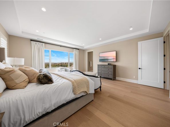 163 Summerland, Irvine CA 92602