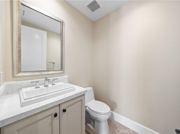 163 Summerland, Irvine CA 92602