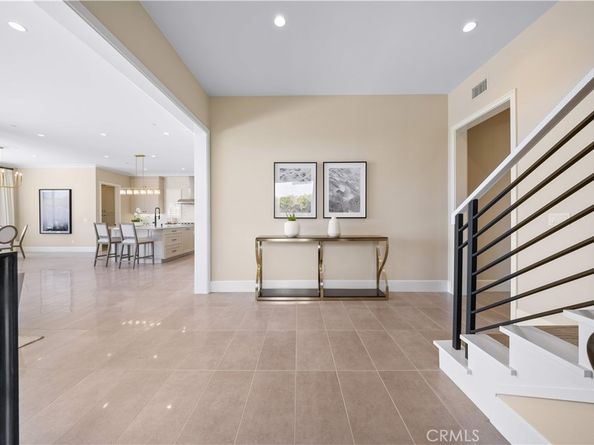 163 Summerland, Irvine CA 92602