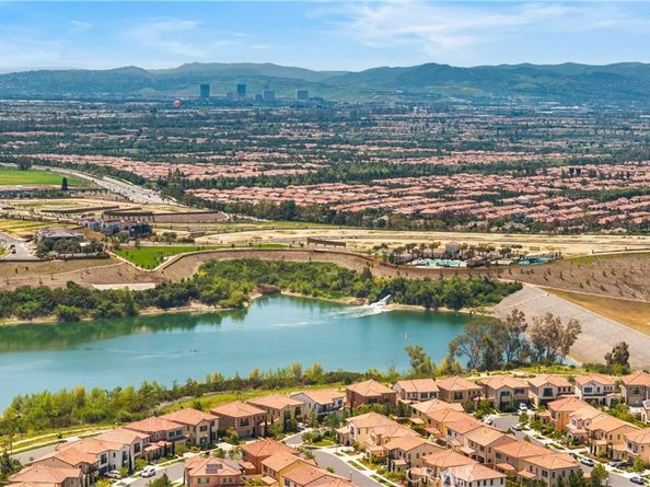 163 Summerland, Irvine CA 92602