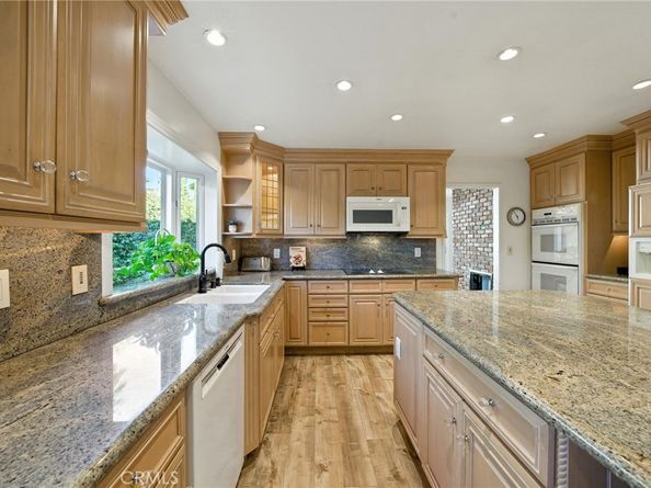 4232 Calhoun Drive, Huntington Beach CA 92649