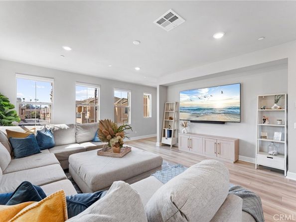 7270 Crystal Drive, Huntington Beach CA 92648