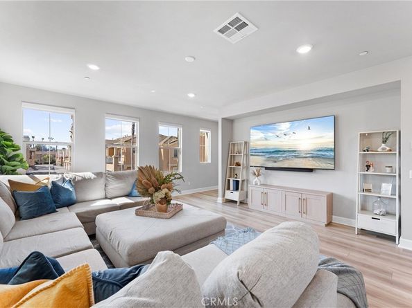 7270 Crystal Drive, Huntington Beach CA 92648