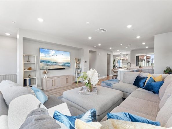 7270 Crystal Drive, Huntington Beach CA 92648