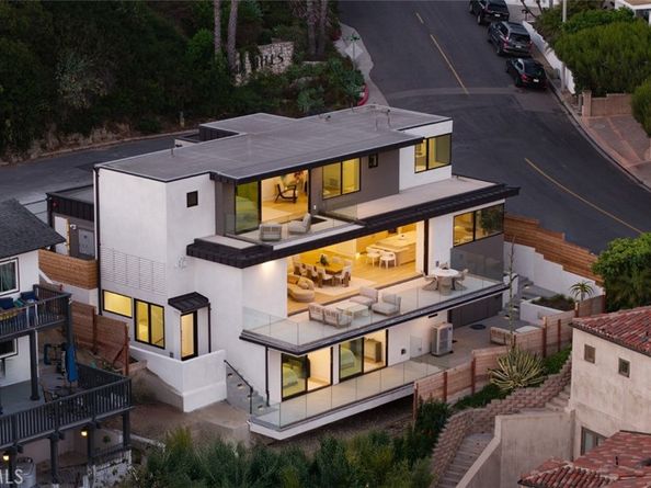 1105 Skyline Drive, Laguna Beach CA 92651