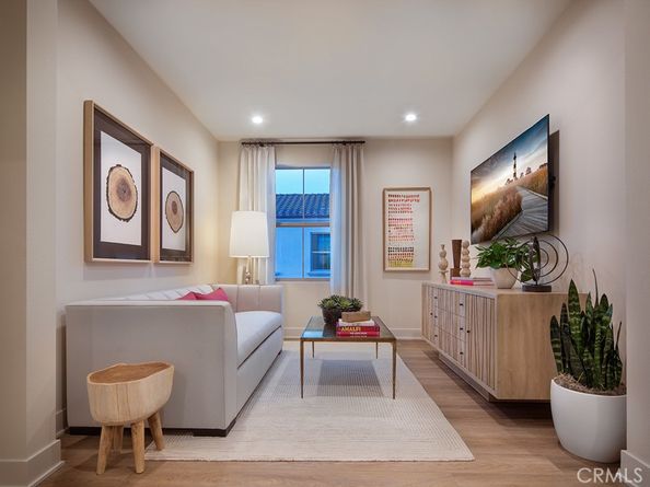 126 Rimstone, Irvine CA 92618