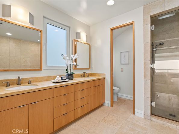 1554 E Oceanfront, Newport Beach CA 92661